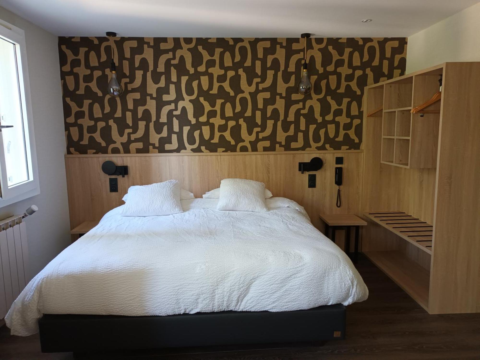 Hotel-Restaurant Logis L'Aubrac Laguiole Zewnętrze zdjęcie